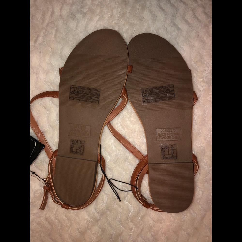 Sandals - Picture 3 of 3
